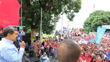 Maduro ordena a Tellechea resolver el problema del combustible en Barinas