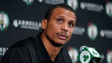NBA: Joe Mazzulla elogia el legado de los Celtics tras alcanzar el anillo 18