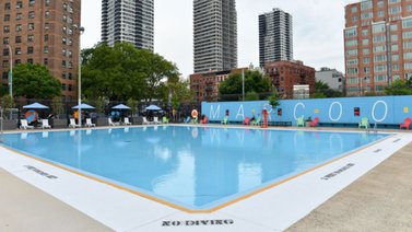 ¿Cuándo abren las piscinas al aire libre en Nueva York?