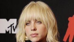 Billie Eilish se convierte en la cantante joven con más oyentes en Spotify (+Detalles)
