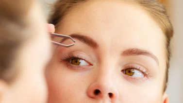 Así debes depilarte las cejas según el tipo de rostro