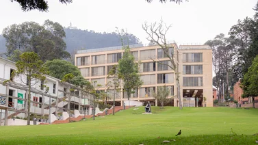 Gobierno lanza plan para recuperar instalaciones de la ULA