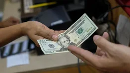 ¿Quiénes recibirán el aumento salarial en Chicago desde julio? (+Detalles)
