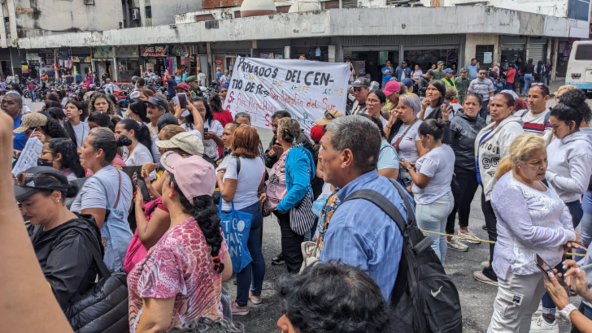 Caracas | Familiares de detenidos exigen celeridad procesal frente al ...