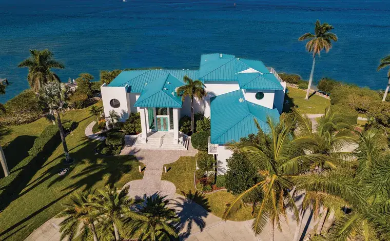 Lugares de EEUU dónde es más accesible comprar una vivienda cerca del mar (+Lista)