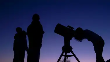 Gobierno busca formar profesores de bachillerato en el área de la astronomía Gobierno busca formar profesores de bachillerato en el área de la astronomía