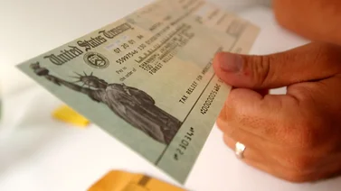 Arizona paga a las familias cheques de estímulo de $250 por cada niño (+Detalles)