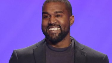 Kanye West recibe demanda por parte de una exasistente