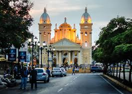 Maduro aprueba recursos para la recuperación total de la Basílica de La Chinita
