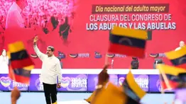 Maduro promete llevar a los adultos mayores a Los Roques