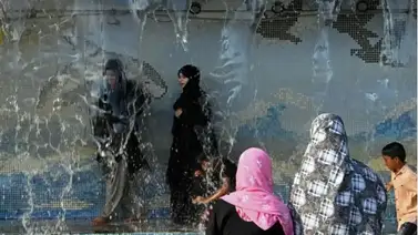 India registra temperaturas por encima de 50 °C y reporta varios muertos India registra temperaturas por encima de 50 °C y reporta varios muertos