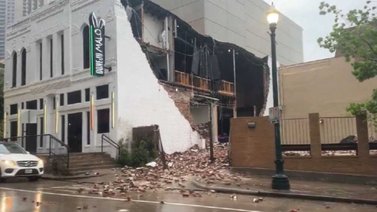 EEUU | Mexicanos afectados por tormentas en Houston reciben ayuda: Esto es lo que debe hacer