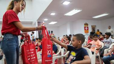 Colgate supera cifra de niños alcanzados en el 2023 con su programa de salud bucal