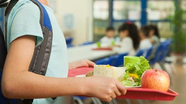 Texas: El programa de comida gratis para estudiantes disponible en verano