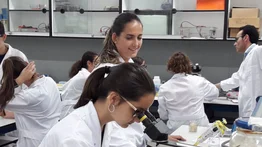 Ministerio de Ciencia abre convocatoria para optar a becas de posgrados y especializaciones