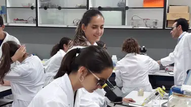 Ministerio de Ciencia abre convocatoria para optar a becas de posgrados y especializaciones Ministerio de Ciencia abre convocatoria para optar a becas de posgrados y especializaciones