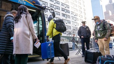 EEUU | Alcaldes solicitan permisos de trabajo para inmigrantes