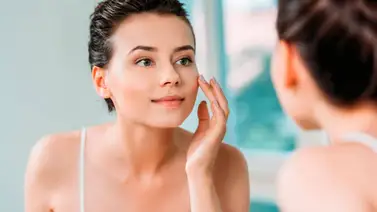 La vitamina que elimina las manchas y previene el envejecimiento La vitamina que elimina las manchas y previene el envejecimiento