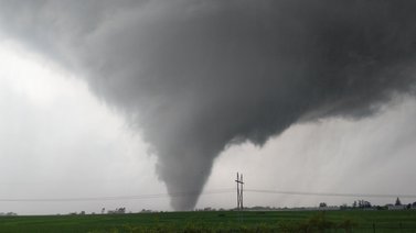 Tornado en Iowa deja cuatro muertos y decenas de heridos (+Video)