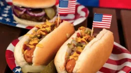 Viaje culinario con los 3 mejores tipos de hot dogs de EE.UU.