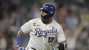 MLB: Salvador Pérez duplica y mantiene su gran momento (+Video) MLB: Salvador Pérez duplica y mantiene su gran momento (+Video)