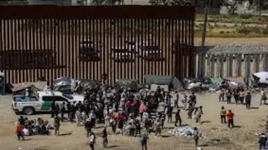 Migrantes acusan a guardias de Texas de disparar balas de goma y gas | Sepa más Migrantes acusan a guardias de Texas de disparar balas de goma y gas | Sepa más