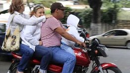 Multarán a motorizados en el municipio Sucre por esta razón