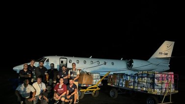 Neymar envió aviones con ayuda a las víctimas de las inundaciones en Brasil