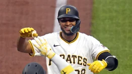 MLB: Edward Olivares conecta el primer Grand Slam de su carrera (+Video)