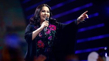 Ana Gabriel comienza en California su gira "Por Amor a Ustedes"