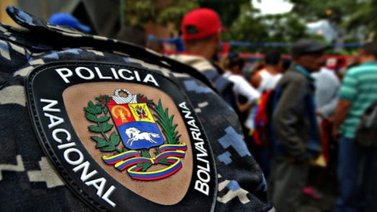 Hombre detenido tras matar a su padre a golpes dentro de su vivienda