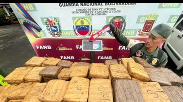Detenidos por la GNB con casi nueve kilos de drogas en presunto carro diplomático