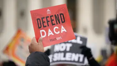 Redadas del ICE: Maestro bajo el programa DACA enfrenta deportación  Redadas del ICE: Maestro bajo el programa DACA enfrenta deportación