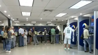 ATENCIÓN: ¿Bancos en Venezuela pueden cerrar cuentas a sus clientes? (+ Detalles) ATENCIÓN: ¿Bancos en Venezuela pueden cerrar cuentas a sus clientes? (+ Detalles)