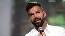 Argentino se somete a 30 cirugías para convertirse en Ricky Martin