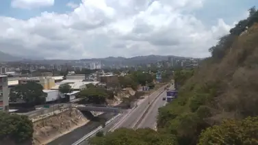 Anuncian cierre parcial de la avenida Río de Janeiro de Caracas hasta el 6 de mayo Anuncian cierre parcial de la avenida Río de Janeiro de Caracas hasta el 6 de mayo