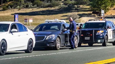 Sepa cómo recuperar la licencia de conducir suspendida en California