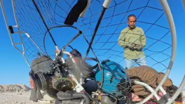 Youtuber sufrió múltiples fracturas al caer de un parapente en Texas Youtuber sufrió múltiples fracturas al caer de un parapente en Texas