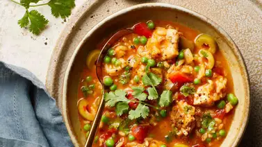 Asopao de pollo puertorriqueño Asopao de pollo puertorriqueño