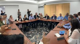 Así se desarrolló la primera reunión oficial entre la Plataforma y el candidato Edmundo González