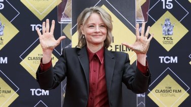 Jodie Foster dejó su huella en el Paseo de la Fama (+Fotos)