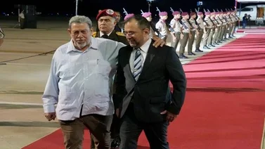 ALBA-TCP | Arriban a Venezuela primeros ministros del Caribe