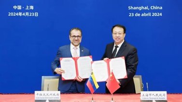 Lacava firma acuerdos para materializar inversiones chinas en Carabobo