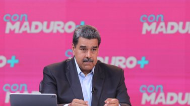 Claves sobre los microfinanciamientos que ofreció Maduro a los jóvenes