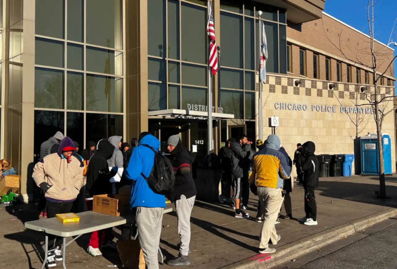 Sepa cuáles son los beneficios laborales de un inmigrante indocumentado en Illinois