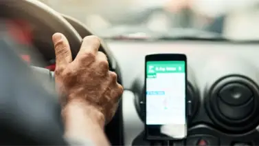 Uber contará con verificación de pasajeros en esta ciudad de Illinois Uber contará con verificación de pasajeros en esta ciudad de Illinois