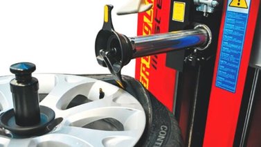 La opción para comprar baterías y lubricantes a créditos con Cashea