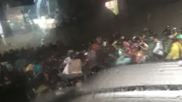 Motorizados generan fuerte cola en la Autopista Francisco Fajardo