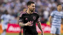 Messi recibe el premio al mejor de la semana en la MLS