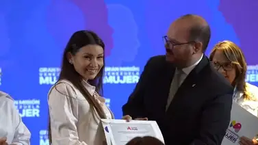 Emprendedoras recibieron 10 millones de dólares en crédito por parte del Banco de Venezuela Emprendedoras recibieron 10 millones de dólares en crédito por parte del Banco de Venezuela